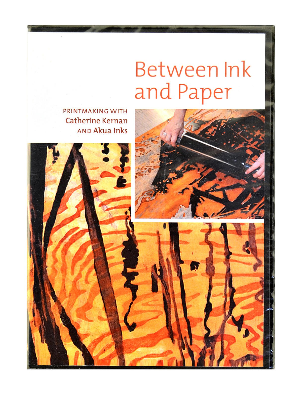 Akua - Between Ink and Paper DVD